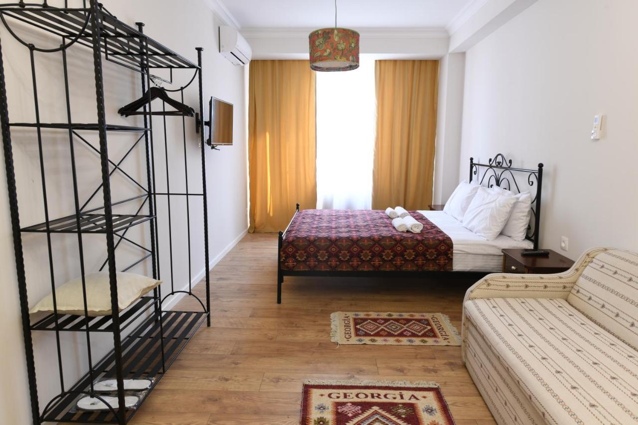 Batoni Apartments Tbilissi Extérieur photo