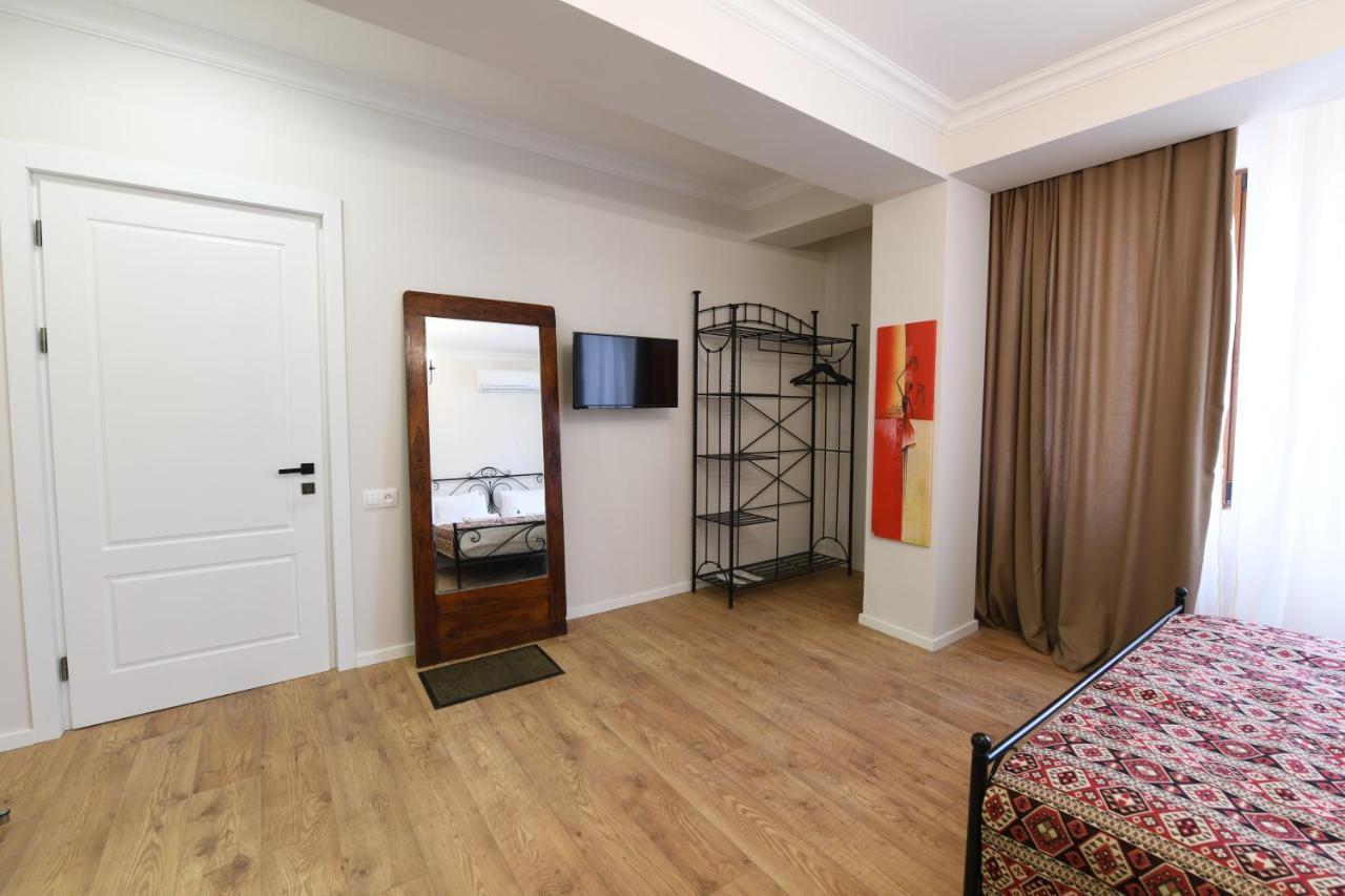 Batoni Apartments Tbilissi Extérieur photo
